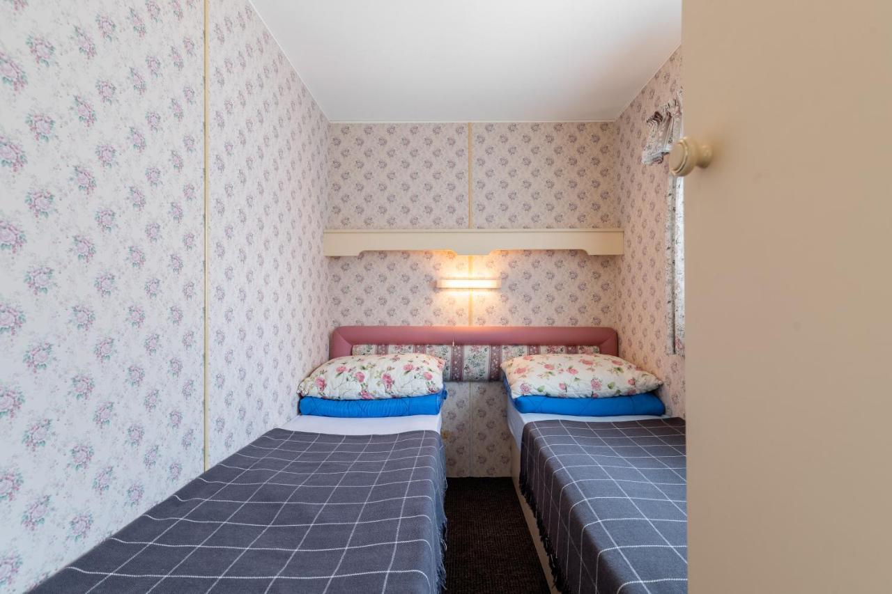 Atokaita Villa Palanga Bagian luar foto